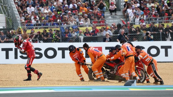 Bagnaia: Akhir Pekan Mengerikan, Kegagalan Mengejutkan MotoGP