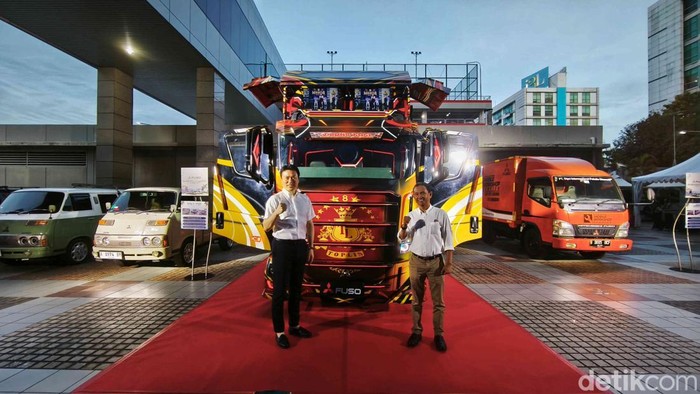 Modifikasi Truk Fuso Ekstrem: Rp700 Juta, Hasilnya Bikin Melongo!