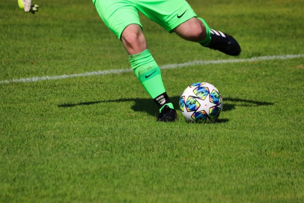 Rahasia Kiper: 3 Musim Peter Gulacsi Clean Sheet Bundesliga