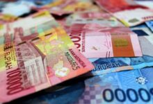 Sopir Taksi Online Geram! Tolak Potongan Komisi 10 Persen
