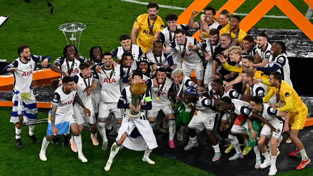 Tottenham Hotspur: 41 Tahun Haus Gelar Juara Eropa