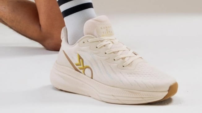 8 Sepatu Running Murah Anti-Slip & Keseleo (Rp200Ribuan) - Rekomendasi Terbaik!