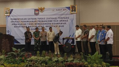 Atribut Ormas Dilarang Mirip TNI/Polri: Penertiban Mendagri