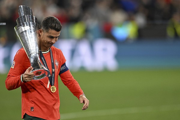Bruno Fernandes, Ronaldo, Trofi UEFA Nations League: Momen Manis