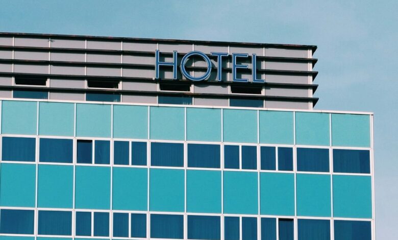 Dedi Mulyadi Larang Rapat Hotel? Imbauan PHRI Jabar Tuai Protes
