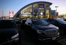 GM Gantikan CarPlay & Android Auto di Mobil Listrik?