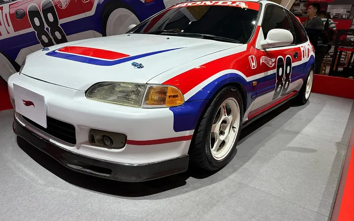 Honda Civic RS 2024: Hatchback Tercanggih, 8 Alasan Mengapa?