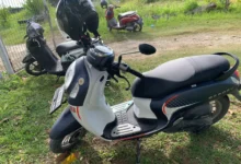 Honda Scoopy vs Yamaha Fino 2024: Skuter Stylish Mana yang Terbaik?