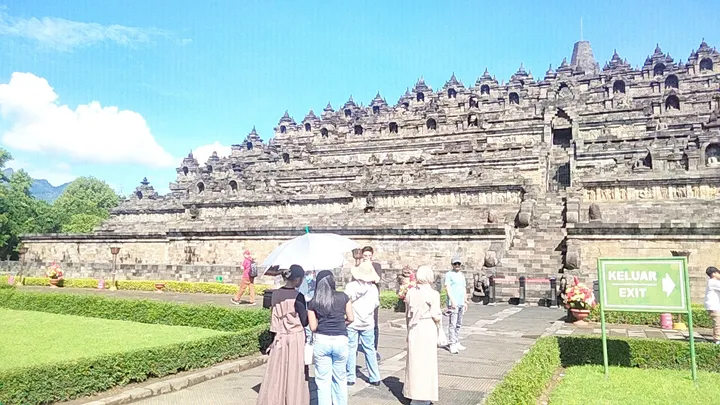 Liburan Iduladha: Gibran Borobudur, Wisata & Belajar Membatik Keluarga
