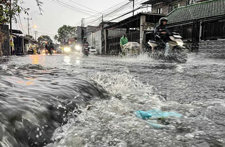 Motor Terendam Banjir? Ikuti Langkah Tepat Ini Sekarang!
