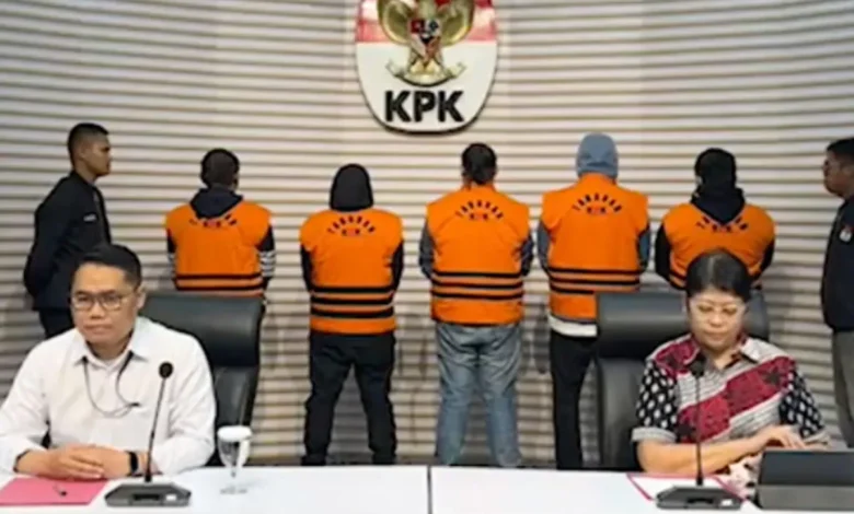 OTT KPK Sumut: 5 Tersangka Korupsi Jalan, Berawal Laporan Warga
