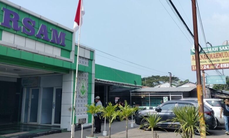 Pasien Kritis Diangkut Pikap, Ambulans RSAM Sitanggal Mana?