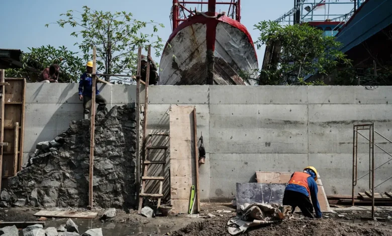 Pembangunan Tanggul Muara Angke: Warga Jakut Aman, Tak Direlokasi!