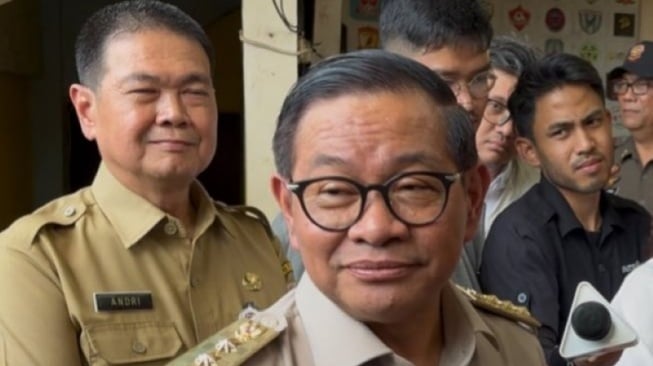 Pernikahan Putri Gubernur Pramono: Mewah, Pejabat Negara Hadir