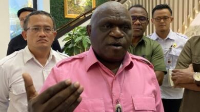 Pernyataan Pigai soal Pemerkosaan 1998: Fakta, Kontroversi, dan Reaksi Publik