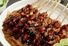 Rahasia Sate Bumbu Kacang Legendaris: Resep Lumer Nagih