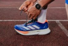 Rekomendasi dr. Tirta: 5 Sepatu Running Terbaik untuk Tubuh Gemuk (Rp200rb)
