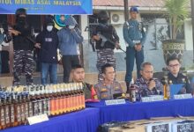 Skandal Bea Cukai Nunukan: 444 Botol Miras Malaysia Lolos