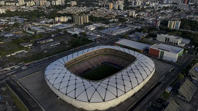 Stadion Piala Dunia Brasil: Megah, Terbengkalai, Kini Tempat Nikah?