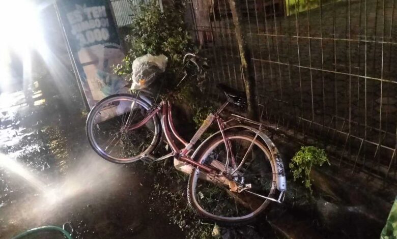Tragedi Kulon Progo: Motor Tabrak Pesepeda Lansia, Tewas
