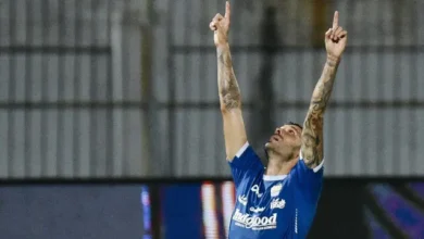 Tyronne del Pino ke Malut United? Nasib Persib Bandung