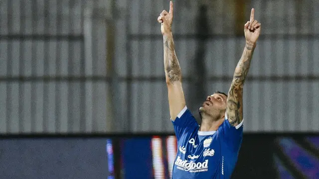 Tyronne del Pino ke Malut United? Nasib Persib Bandung