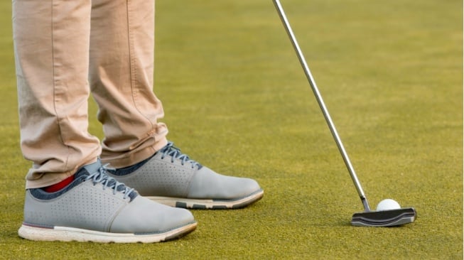 7 Sepatu Golf Pria Terbaik: Nyaman & Harga Mulai Rp700 Ribu
