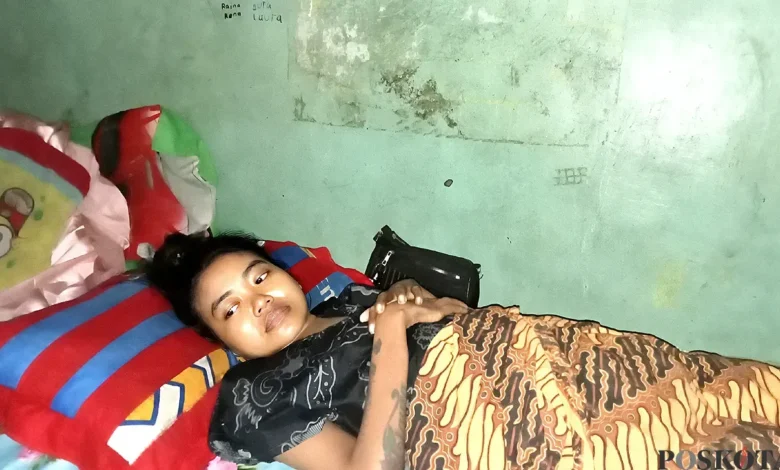 Ibu Lumpuh Pasca Caesar, Asuh 4 Anak Putus Sekolah Sendirian