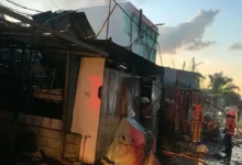 Kebakaran Hebat Ludeskan Lapak Barang Bekas Sunter Agung Jakut