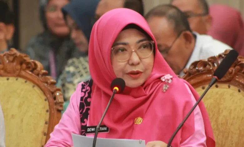 Pandeglang Siap Tampung Sampah Tangsel: Warga Tolak, Bupati Tetap Berani?