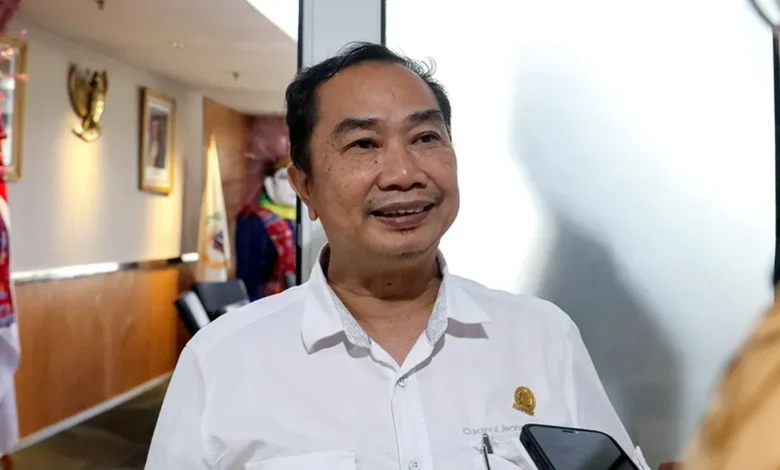 Sekolah Internasional Jakut Macet? DPRD Cari Solusi!