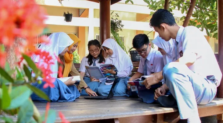 Sekolah Swasta Gratis Depok 2025: Syarat & Cara Daftar RSSG