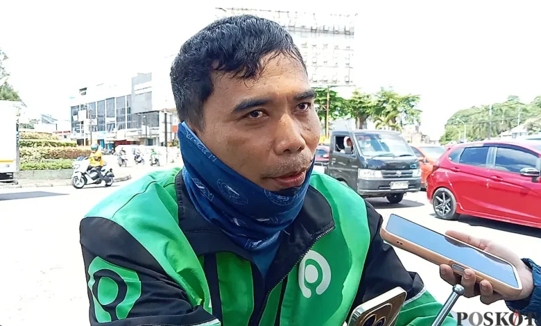 Tarif Ojek Online Naik, Pengguna Was-was? Pengemudi Khawatir!